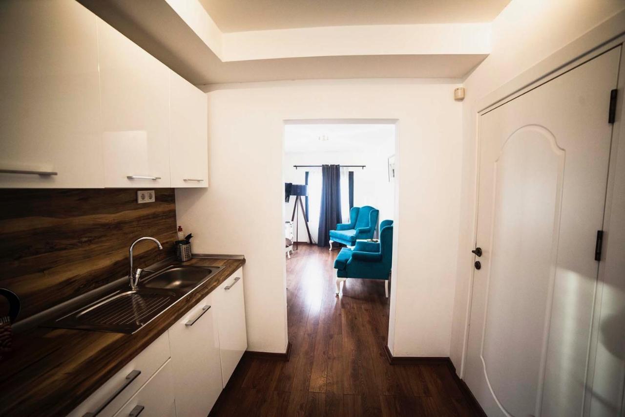Galata Cicek Suites Istanbul Bagian luar foto