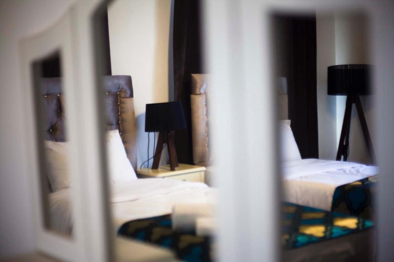Galata Cicek Suites Istanbul Bagian luar foto